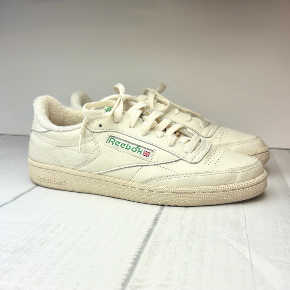 Women’s Reebok Off White Club C 85 Vintage Shoes Size 8.5 💚Everything must go 🚚 - Picture 3 of 6